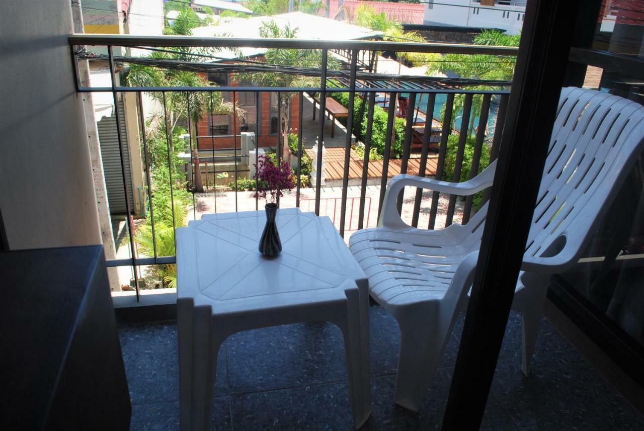 Baan Kata Maytha Karon Exterior foto